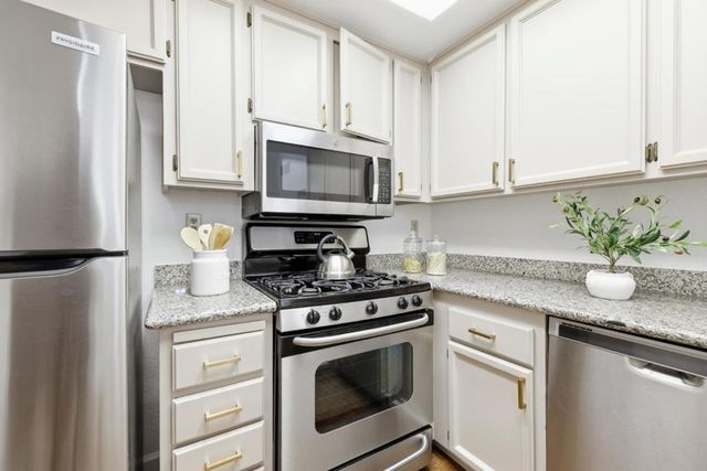 5060 Crandallwood Drive, Fremont, CA 94555