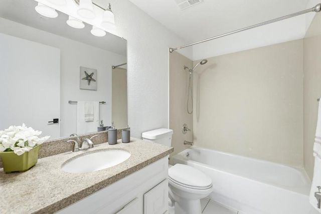 5060 Crandallwood Drive, Fremont, CA 94555