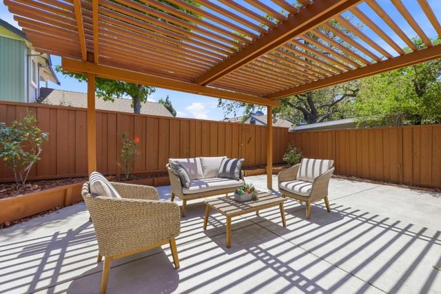5060 Crandallwood Drive, Fremont, CA 94555