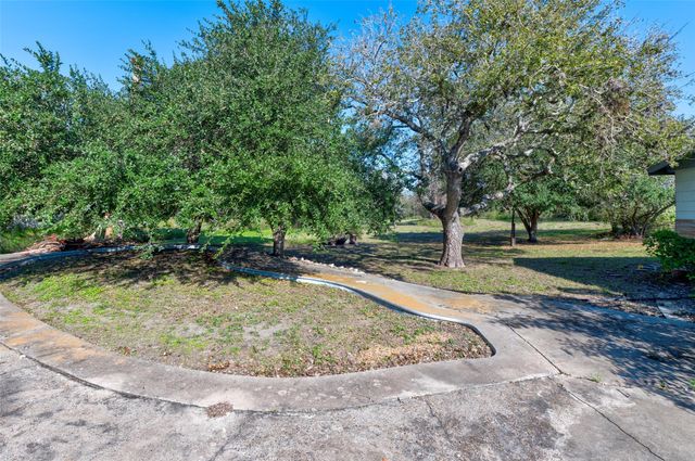 12844 Hearn RD, Corpus Christi, TX 78410