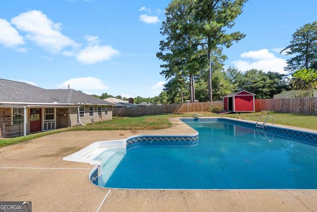 417 Lee Road 309, Phenix City, AL 36870