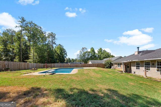 417 Lee Road 309, Phenix City, AL 36870