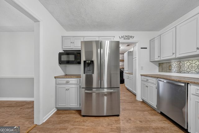 417 Lee Road 309, Phenix City, AL 36870
