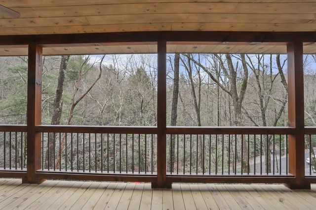 187 Cashes Valley Lane, Cherry Log, GA 30522