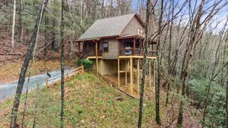 187 Cashes Valley Lane, Cherry Log, GA 30522