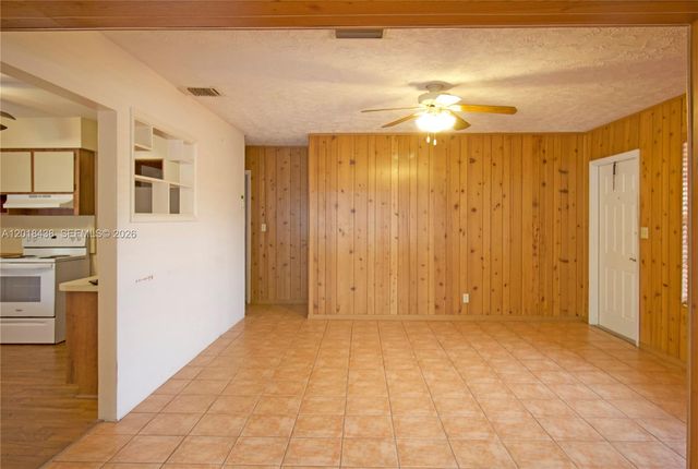 125 SW 3rd Ave, Hallandale Beach, FL 33009