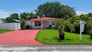 125 SW 3rd Ave, Hallandale Beach, FL 33009