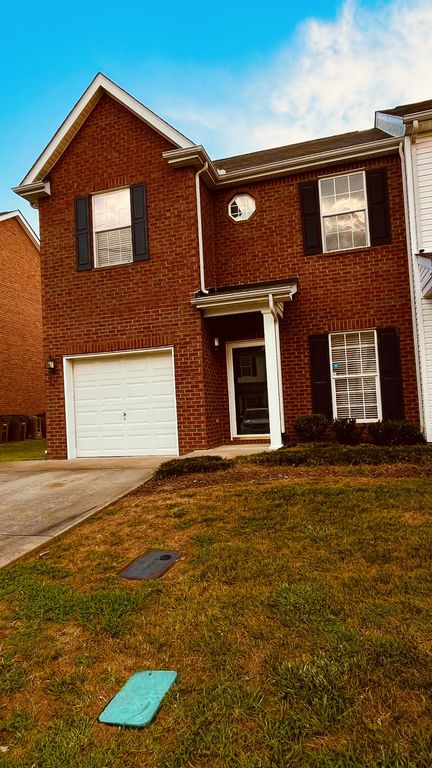 208 Northcrest Commons Cir, Nashville, TN 37211