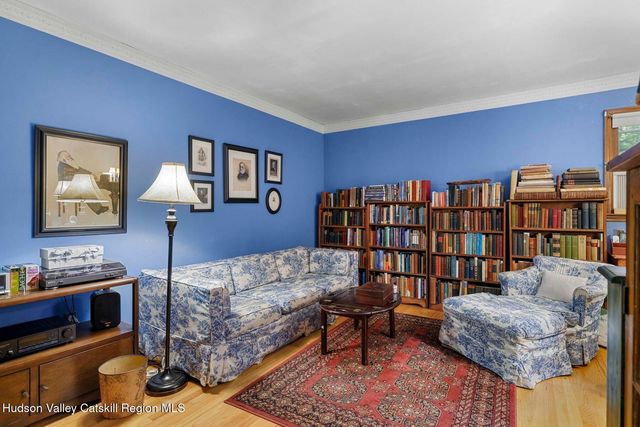 29 Maurizi Lane, Woodstock, NY 12498