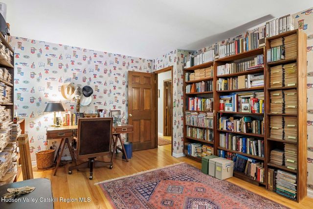29 Maurizi Lane, Woodstock, NY 12498