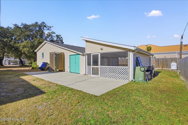 316 Crowell Street, Oak Island, NC 28465