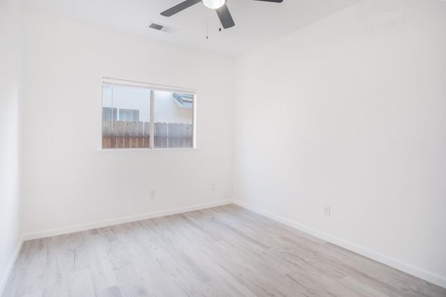 9962 N Woodrow Avenue, Fresno, CA 93720