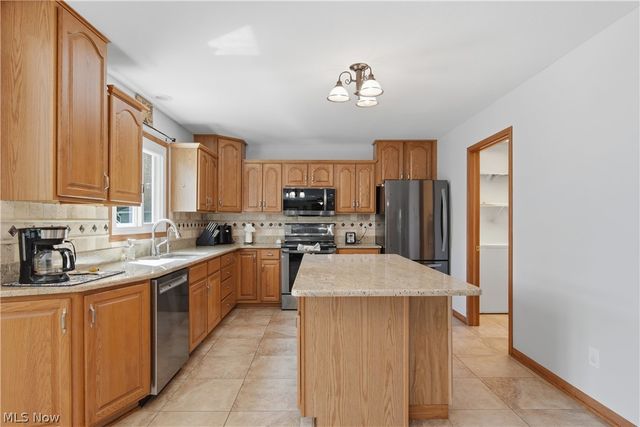 1745 N Duck Creek Road, North Jackson, OH 44451