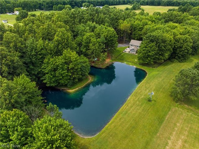 1745 N Duck Creek Road, North Jackson, OH 44451