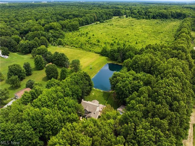 1745 N Duck Creek Road, North Jackson, OH 44451