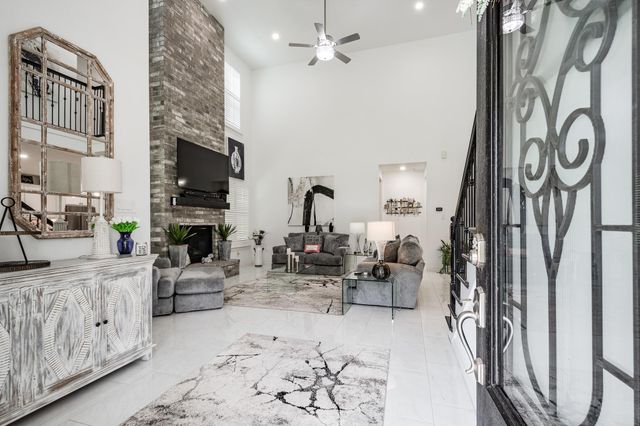 59 County Road 6324a, Dayton, TX 77535