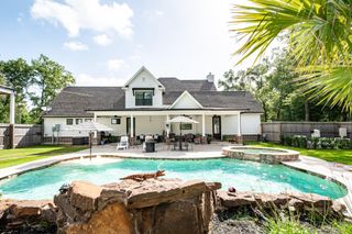 59 County Road 6324a, Dayton, TX 77535