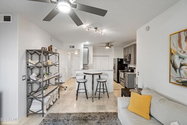 9820 N CENTRAL Avenue 123, Phoenix, AZ 85020