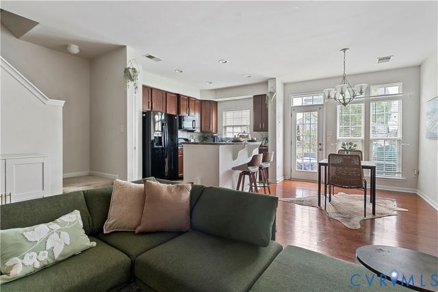 8971 Ringview Dr, Mechanicsville, VA 23116