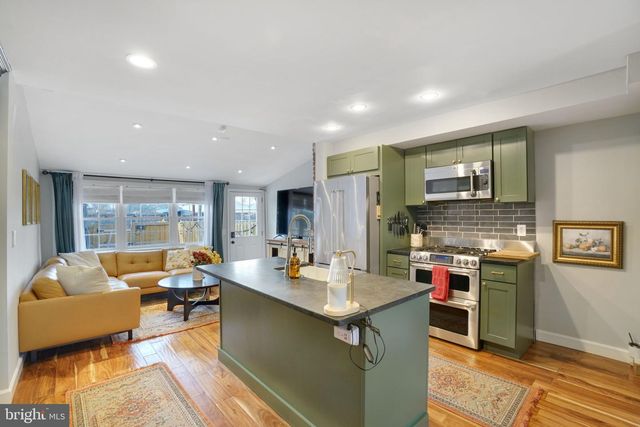 719 S ALFRED ST, Alexandria, VA 22314