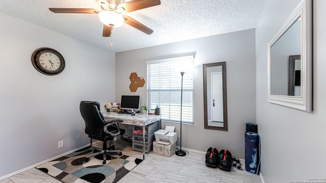 3309 Country View, Schertz, TX 78108