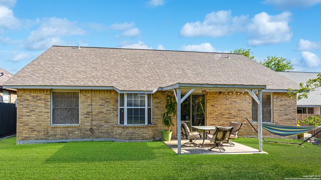 3309 Country View, Schertz, TX 78108