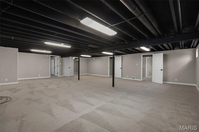 326 Renaldo Drive, Chesterfield, MO 63017