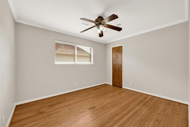 9927 Southport Drive, Houston, TX 77089