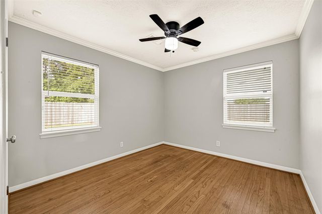 9927 Southport Drive, Houston, TX 77089