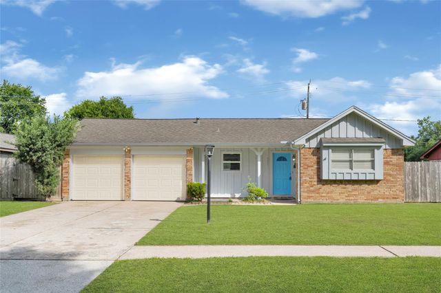 9927 Southport Drive, Houston, TX 77089