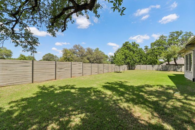 101 Wolf Ridge RD, Georgetown, TX 78628
