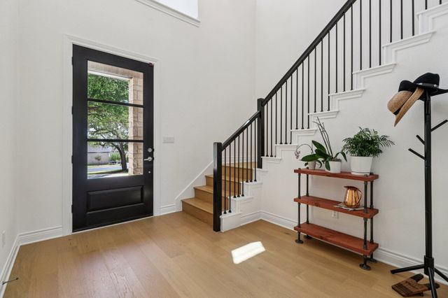 101 Wolf Ridge RD, Georgetown, TX 78628