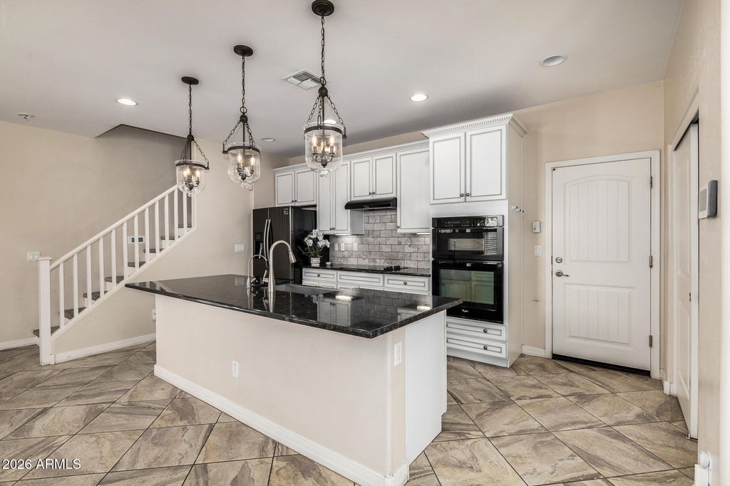 468 N RANGER Trail, Gilbert, AZ 85234 — photo 4
