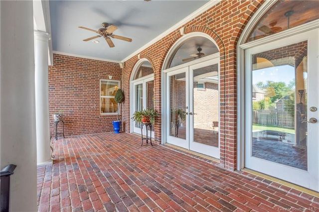 1301 Charlestown Lane, Lake Charles, LA 70605