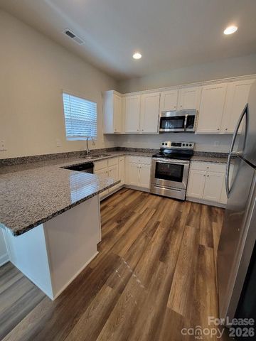 6941 Calton Lane, Charlotte, NC 28214
