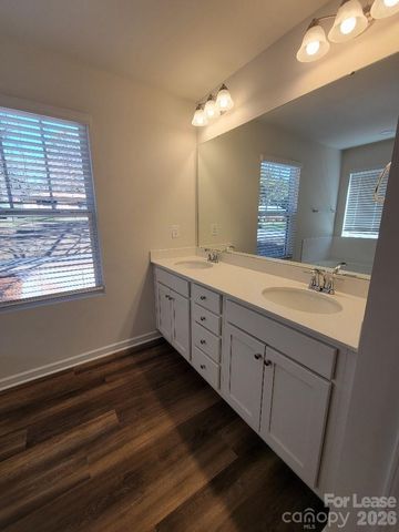 6941 Calton Lane, Charlotte, NC 28214