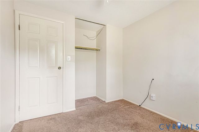 7175 Cactus Rd, Hanover, VA 23111