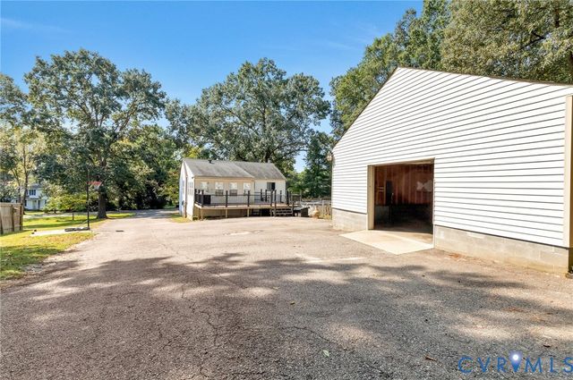 7175 Cactus Rd, Hanover, VA 23111