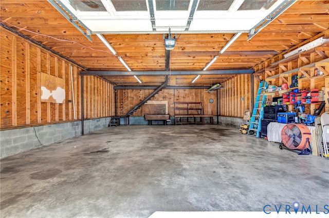 7175 Cactus Rd, Hanover, VA 23111