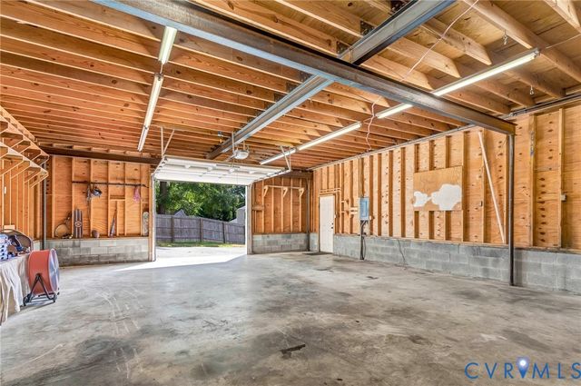 7175 Cactus Rd, Hanover, VA 23111