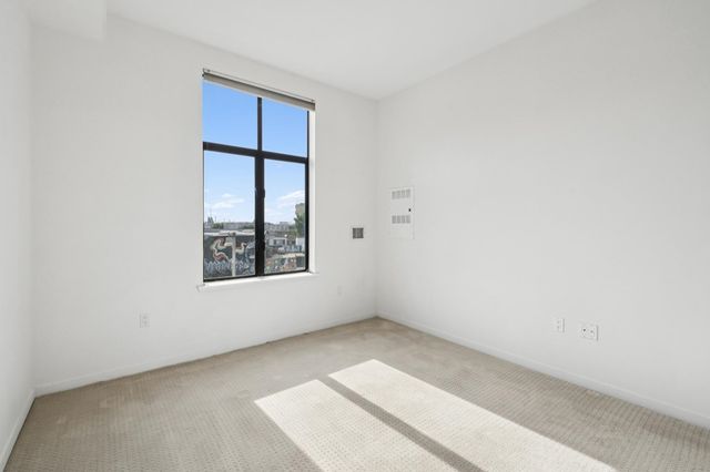 3801 3801 San Pablo Ave 207, Emeryville, CA 94608