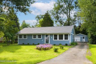 1524 Stonewall Way, Louisville, KY 40242