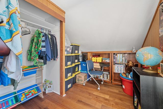 249 Pleasant St, Southbridge, MA 01550