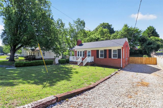 315 E 4th Avenue, Gastonia, NC 28054