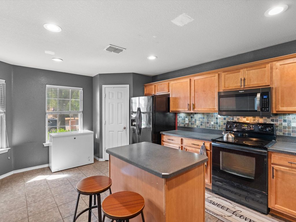 6504 Sierra Madre Drive, Fort Worth, TX 76179 — photo 5