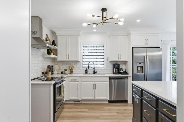 5155 Monterey Street, North Charleston, SC 29405