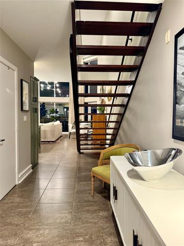 3311 Yupon Street 606, Houston, TX 77006