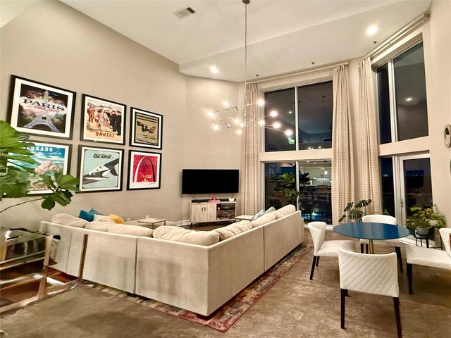 3311 Yupon Street 606, Houston, TX 77006