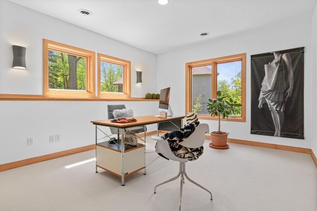 21019 France Boulevard, Lakeville, MN 55044