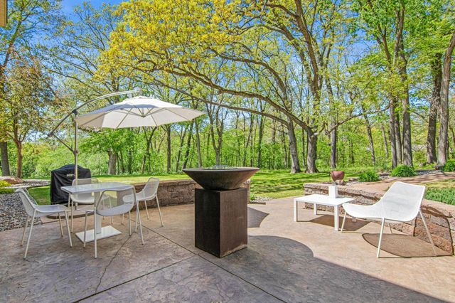 21019 France Boulevard, Lakeville, MN 55044